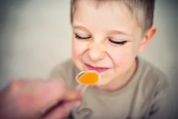 Pravda o dětských vitaminech: Potřebují je děti opravdu, nebo je to jen byznys?